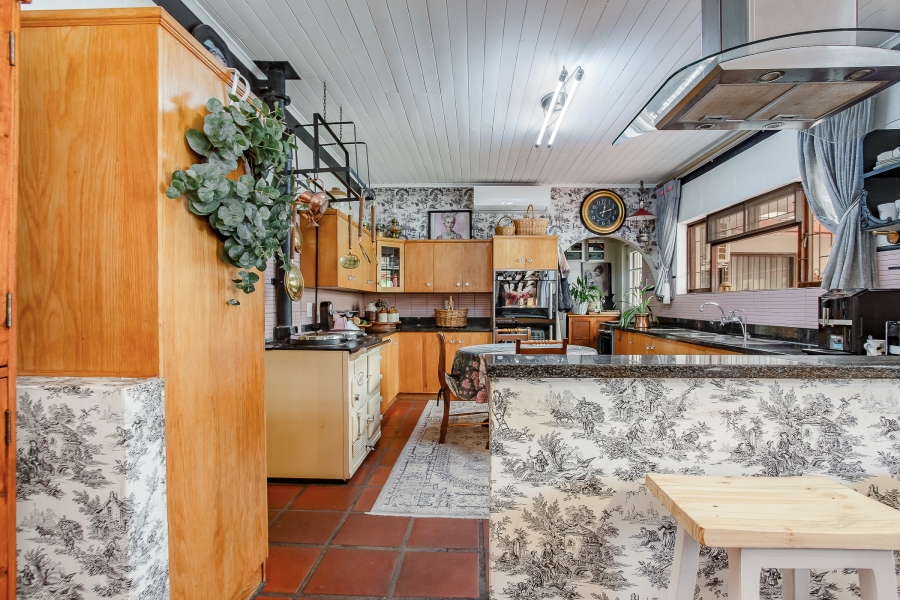 To Let 6 Bedroom Property for Rent in Groenvlei Western Cape
